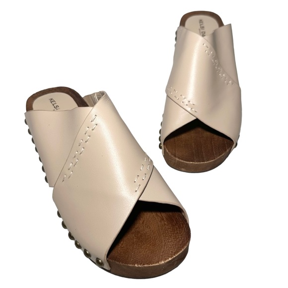 Kelsi Dagger Clogs 7 Sand Studded Nailhead-Trim Leather Mule - Picture 3 of 10